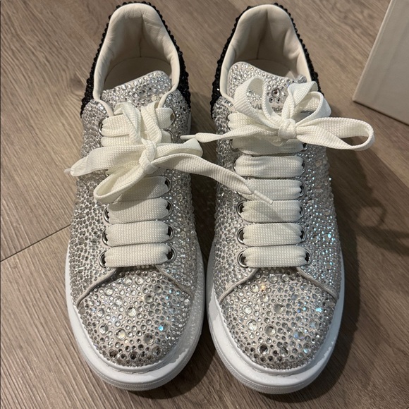 White & Black Crystal Covered Alexander McQueen Oversized Sneaker size 37.5 - Picture 6 of 9